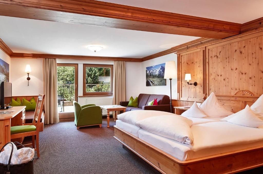 Double Room,66237370:JPEG